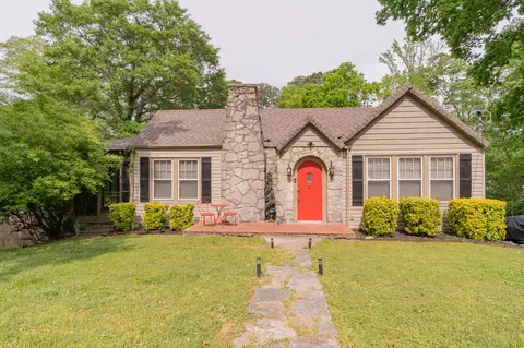 207 Booth Rd, Chattanooga, TN 37411