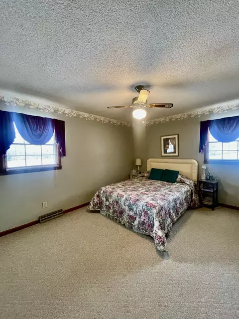 Bedroom - 336 Second Creek Rd, Five Points, TN 38457 photo 5 of 6
