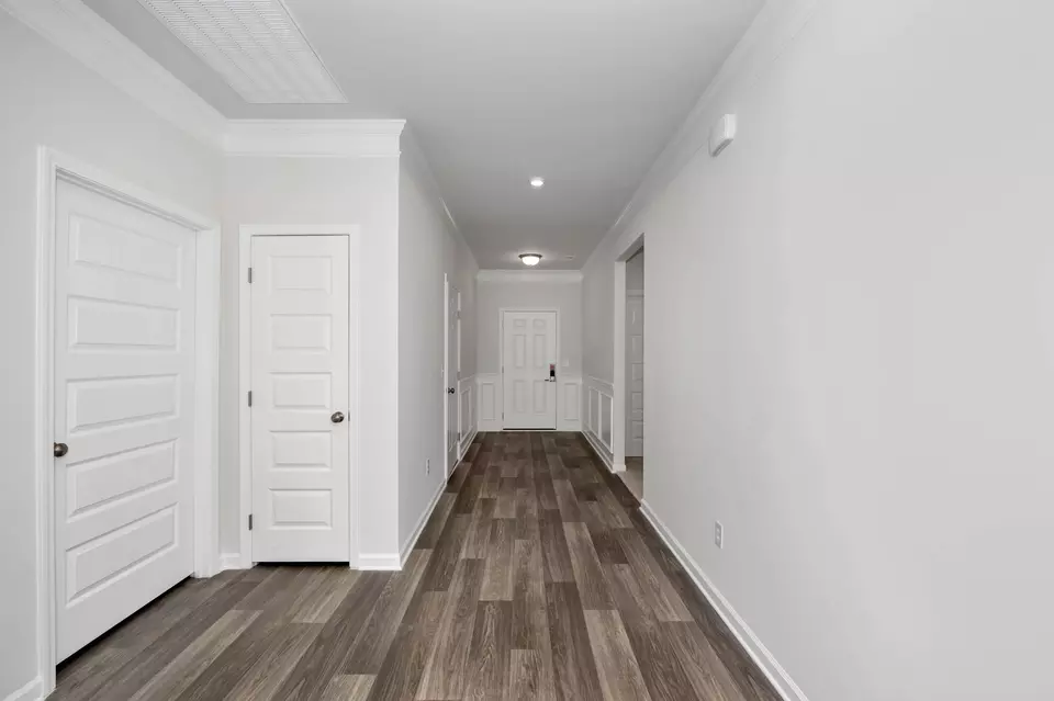 Entry Way - 569 Nightengale Ridge Dr, Columbia, TN 38401 photo 2 of 3