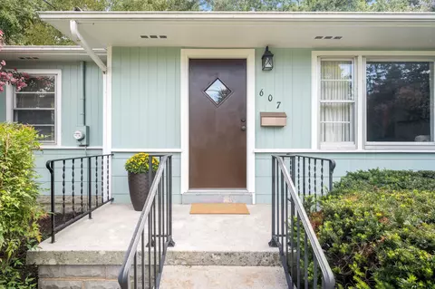 Entry Way - 607 Staley St, Murfreesboro, TN 37129 photo 1 of 3