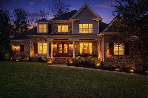 6613 Hastings Ln, Franklin, TN 37069