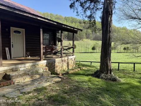 1614 County Road 658, Athens, TN 37303