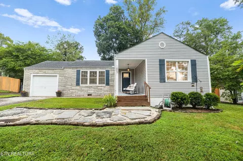 1807 Mac Alice Dr, Knoxville, TN 37918