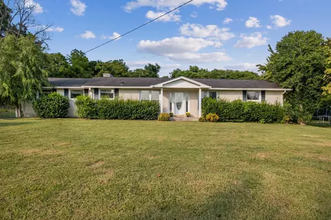 541 Des Moines Dr, Hermitage, TN 37076