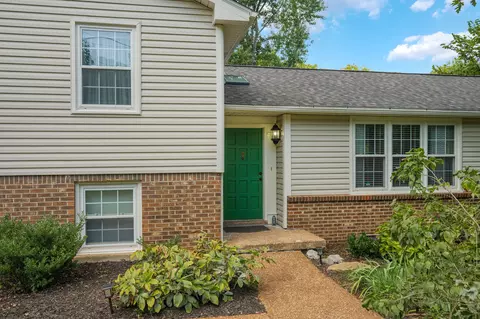 5127 Amalie Dr, Nashville, TN 37211