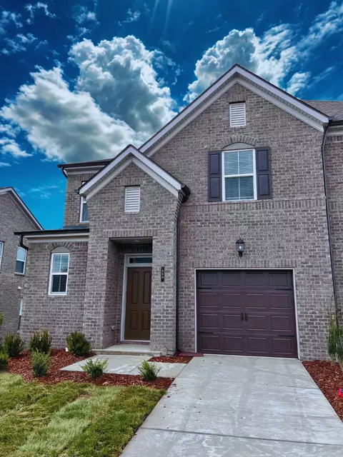 459 Deveron Dr, Gallatin, TN 37066