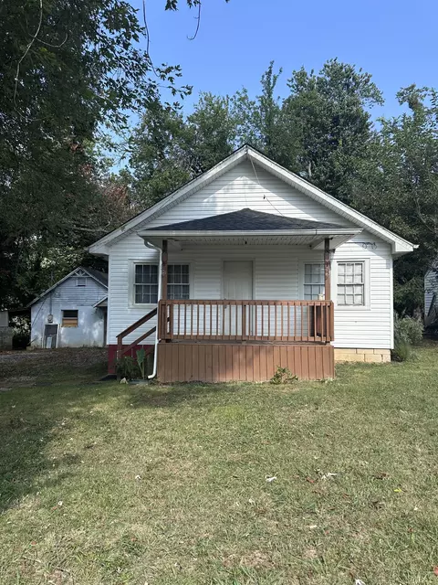 212 210 Dunnaway St, Shelbyville, TN 37160