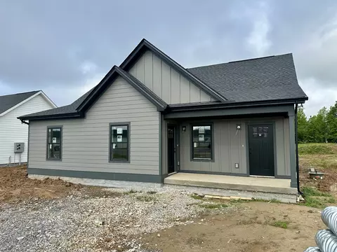 331 Woods Rd, Portland, TN 37148