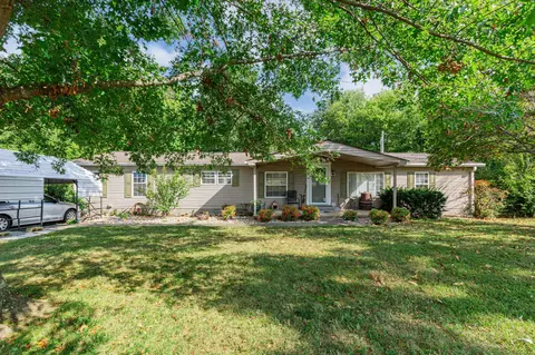 2145 Bearwallow Rd, Ashland City, TN 37015