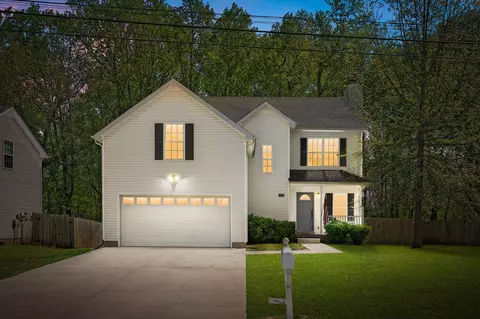 3793 Mcallister Dr, Clarksville, TN 37042