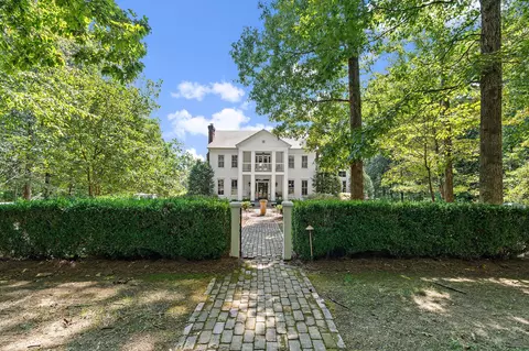 5623 Pinewood Rd, Franklin, TN 37064