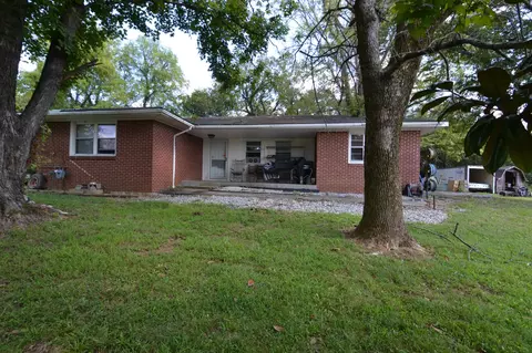 1749 Bethel Rd, Pulaski, TN 38478