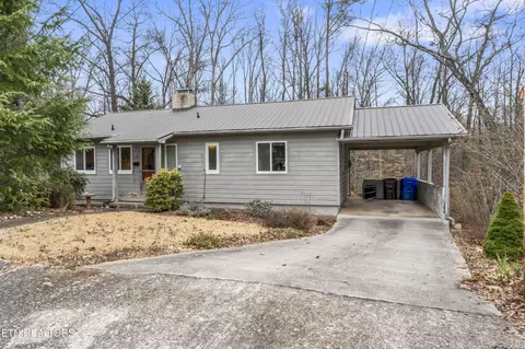 113 Moylan Ln, Oak Ridge, TN 37830