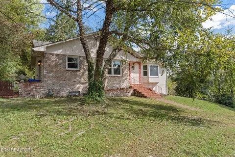 248 Louisiana Ave, Oak Ridge, TN 37830