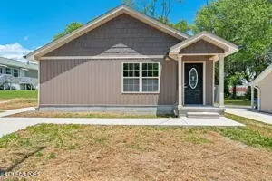 166 Louisiana Ave, Oak Ridge, TN 37830