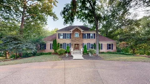 1928 Arlington Rd, Lebanon, TN 37087