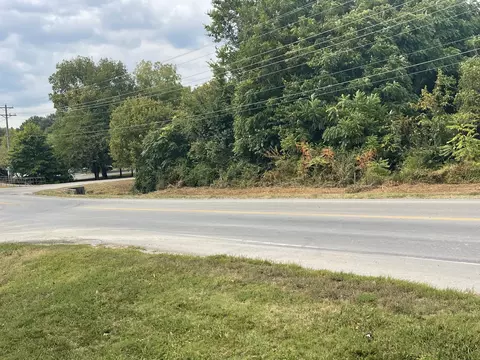 390 Downs Blvd, Franklin, TN 37064