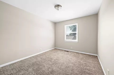Bedroom - 1011 Murfreesboro Rd #E3, Franklin, TN 37064 photo 2 of 4
