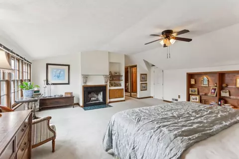 137 Paradise Dr, Hendersonville, TN 37075