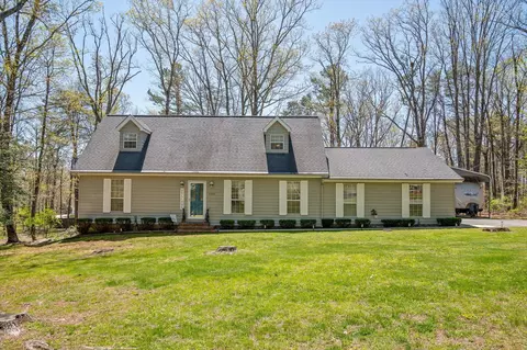 280 Spring Dr, Signal Mountain, TN 37377