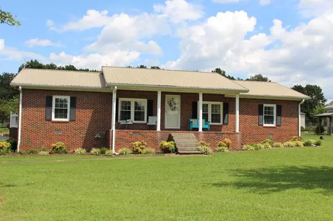 200 Pilot Knob Rd, Readyville, TN 37149