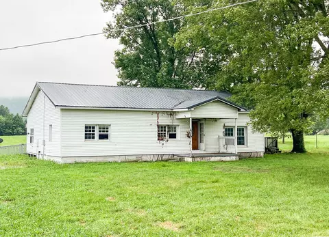 836 Spur Rd, Decherd, TN 37324 photo 5