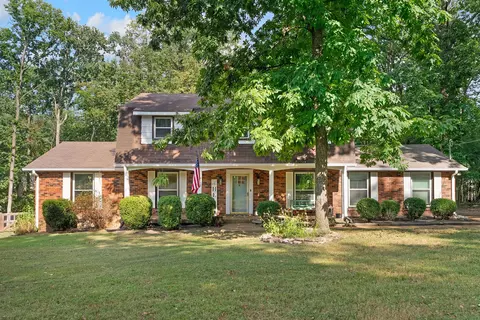 108 Nathan Forest Dr, Hendersonville, TN 37075