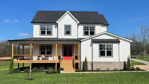 1510 Frye Rd, Columbia, TN 38401