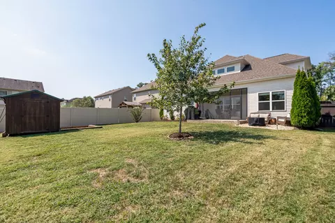 Exterior - 1064 Daniel Ln, Spring Hill, TN 37174 photo 8 of 9