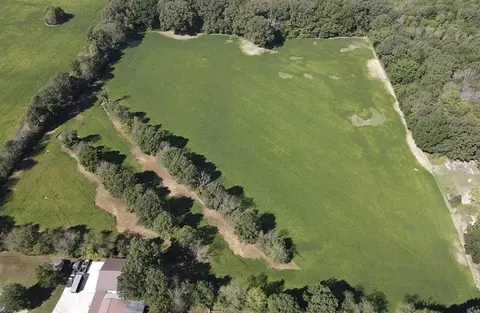 203 Peace And Harmony Rd, Gleason, TN 38229