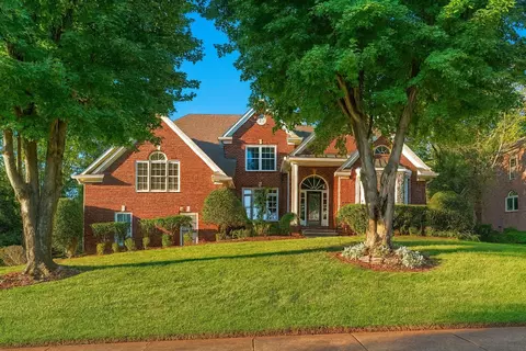805 Walden Dr, Franklin, TN 37064