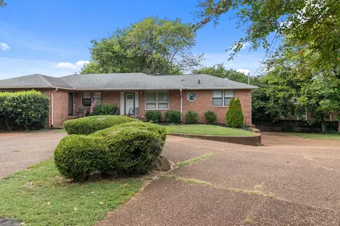 1807 Haden Ct, Nashville, TN 37215