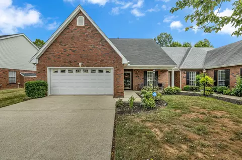 725 Stonetrace Dr, Murfreesboro, TN 37128