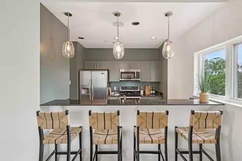 1101 18th Ave S #401, Nashville, TN 37212