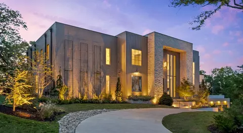 4509 Shys Hill Rd, Nashville, TN 37215