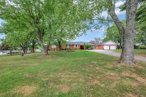 13210 Betts Rd, Greenbrier, TN 37073