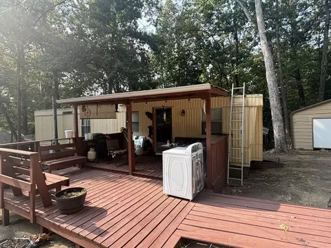 57 Sweetbrier Dr, Decaturville, TN 38329