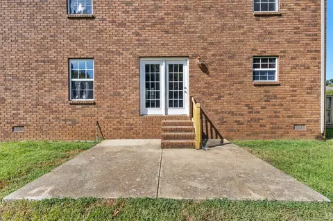 Exterior - 324 Foundry Cir, Murfreesboro, TN 37128 photo 6 of 8