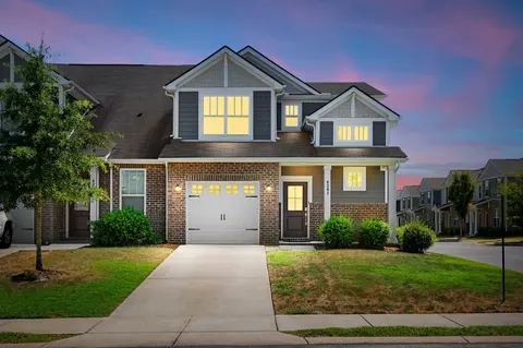 4241 Aragorn Way, Murfreesboro, TN 37128