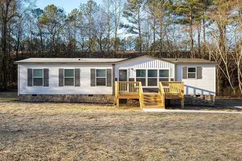 129 Lamoian Dr, Tunnel Hill, GA 30755