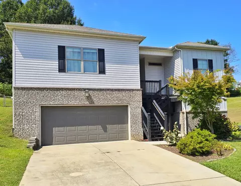 8665 Reba Ln, Hixson, TN 37343