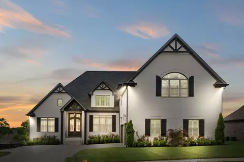 105 Mulberry Grv, Gallatin, TN 37066
