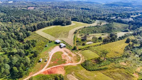 437 S Ore Rd, Westpoint, TN 38486
