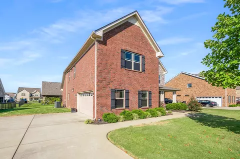 1124 General Marshall Ct, Murfreesboro, TN 37129 photo 2