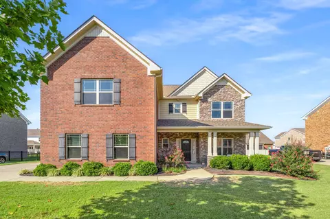 1124 General Marshall Ct, Murfreesboro, TN 37129