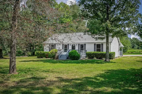 682 New Bildad Rd, Smithville, TN 37166