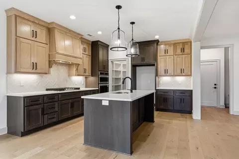 Kitchen - 5512 Sinclair St, Murfreesboro, TN 37127 photo 3 of 6