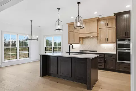 Kitchen - 5512 Sinclair St, Murfreesboro, TN 37127 photo 1 of 6