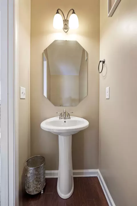 Bath - 2052 Hemlock Dr, Spring Hill, TN 37174 photo 1 of 3