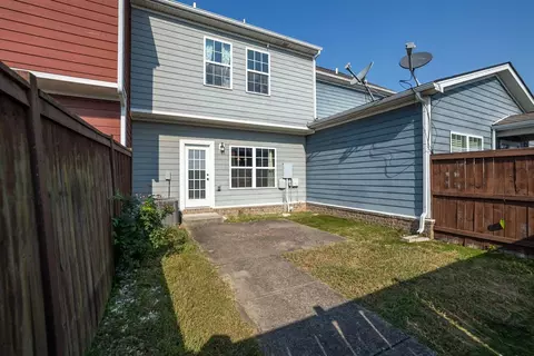 Exterior - 2052 Hemlock Dr, Spring Hill, TN 37174 photo 4 of 8